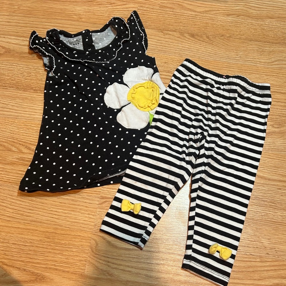 Nannette Girls Polka Dot Daisy Tunic and Striped Leggings Set Black White Size 4